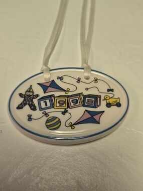 Vintage 1998 Longaberger Ceram8c Baby Basket Tie On